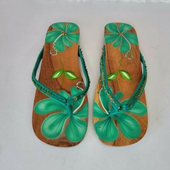 Hand Painted Wooden Sandals Green Floral Pattern Women's Size 7.5 - Picture 1 of 6